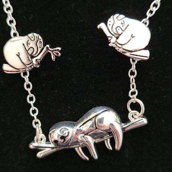Silver sloth earrings and necklace set silver fashion jewelry - Picture 2 of 5